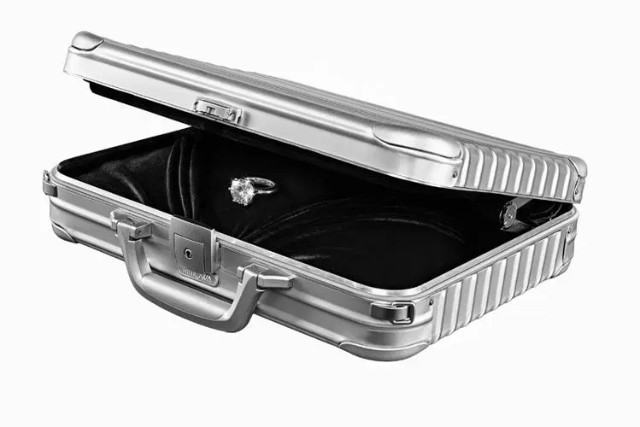 1676615317650802.jpg 4.jpg