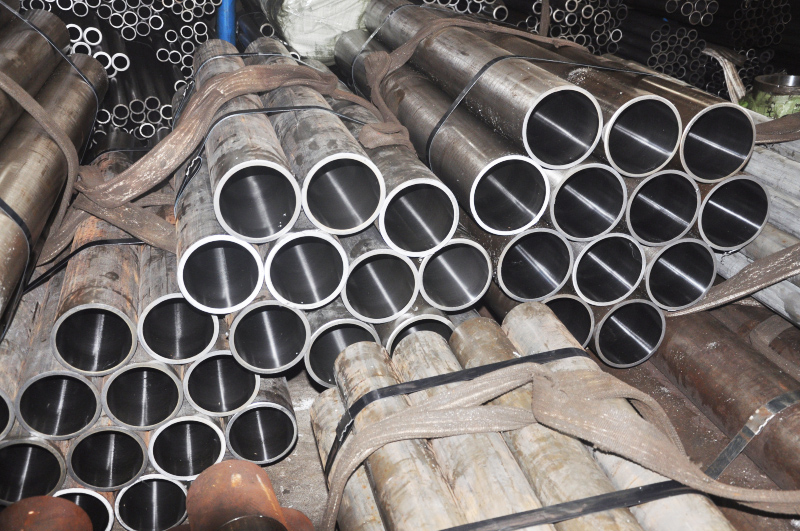 1677131055371859.jpg 8f24fda0c62641b845b0c309dff5a596.jpg