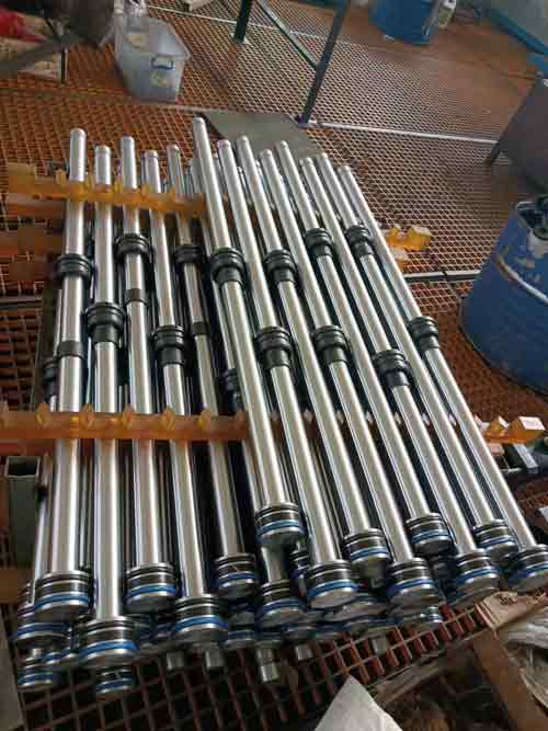 短活塞杆.jpg